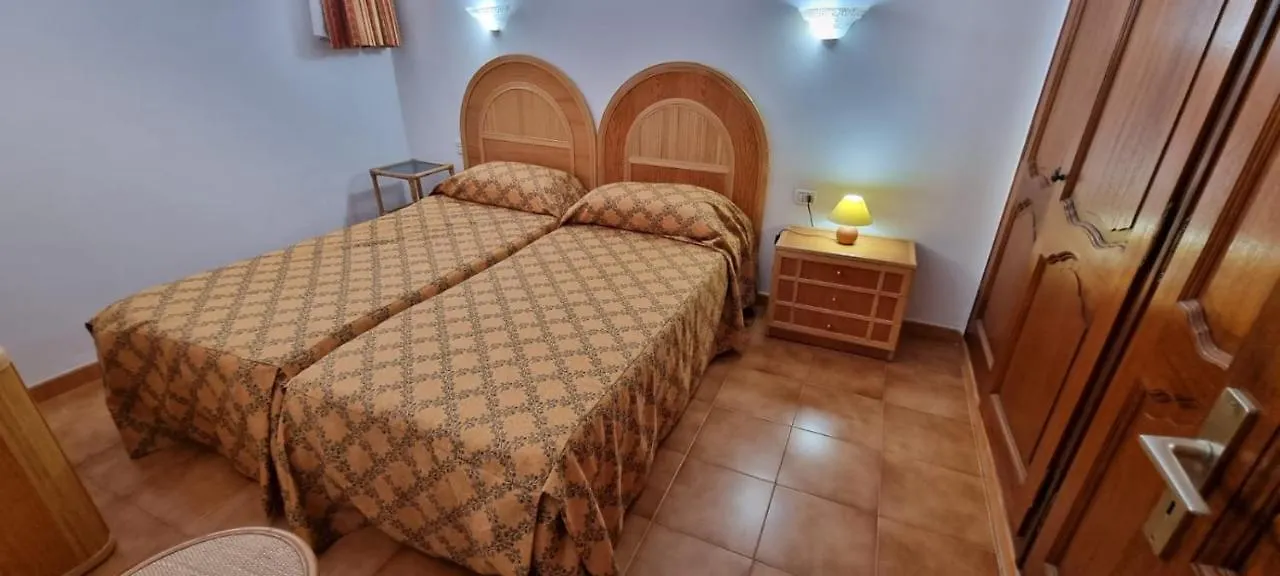 Apartament Neptuno Oasis Puerto de Santiago  0*, Puerto de Santiago (Tenerife) Hiszpania